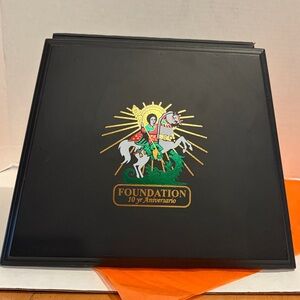 Foundation Salomon 10 Year wood Anniversary Cigar Box Empty  elegant stylish